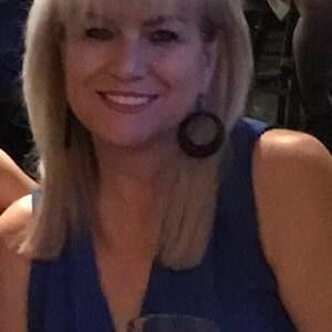 Meet your Posher, Alma